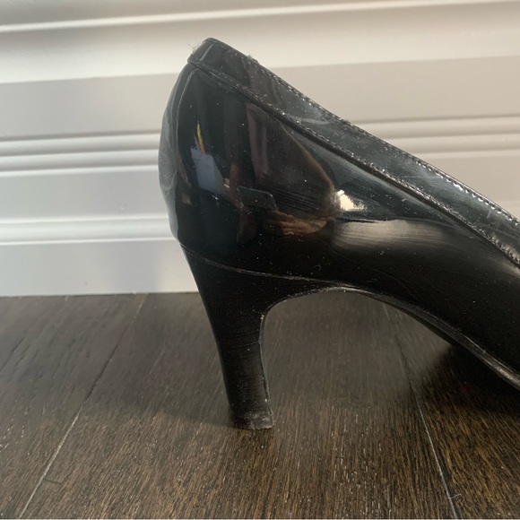 Pierre Michel Size 7 Black Open Toed 3 Inch Heels - Picture 8 of 11
